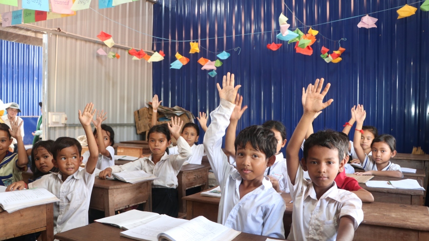Ngân hàng Thế giới đánh giá cao kết quả phổ cập giáo dục của Campuchia